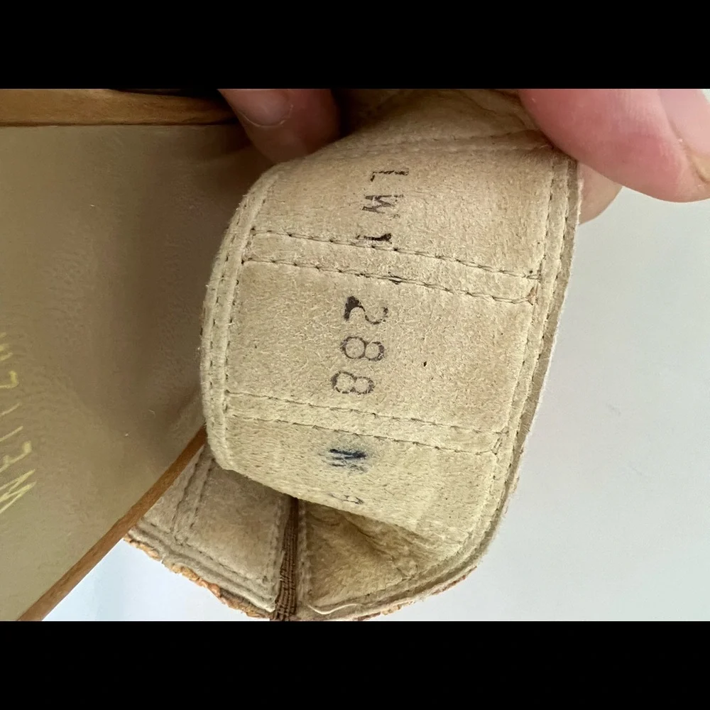 Stuart Weitzman Rattan Sandals - Picture 6 of 7
